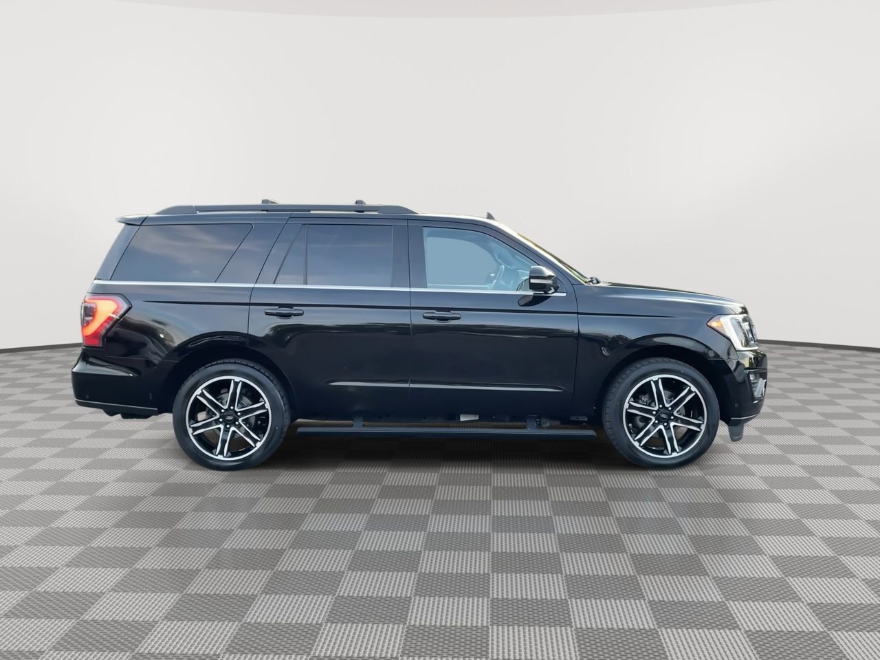 Thumbnail: 2019 Ford Expedition - 9