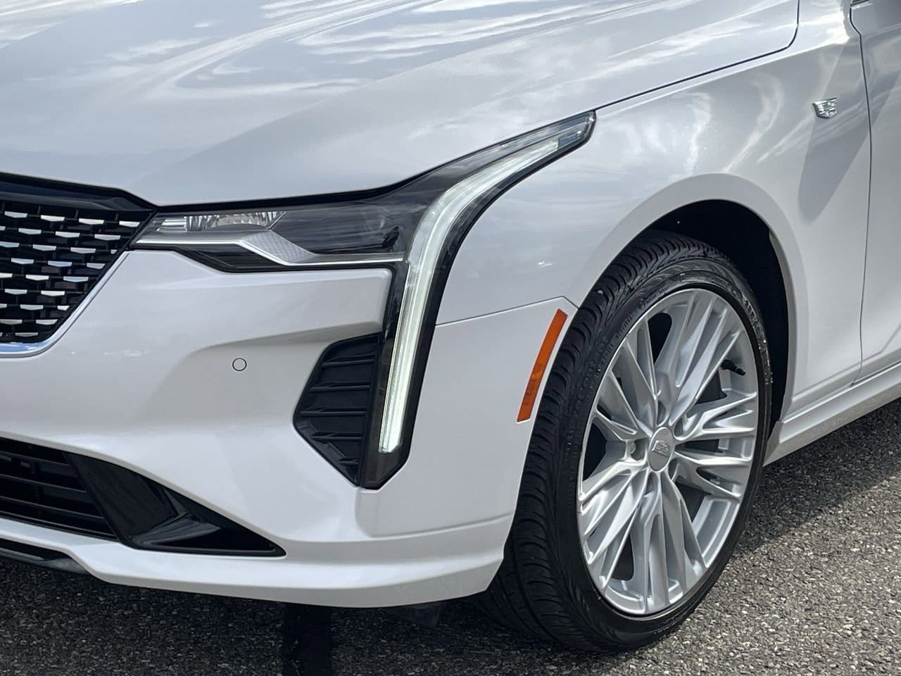 Thumbnail: 2023 Cadillac CT4 - 37