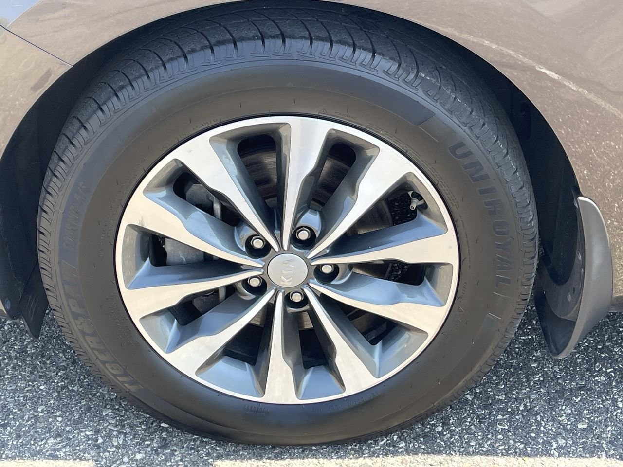 Thumbnail: 2016 Kia Sedona - 38