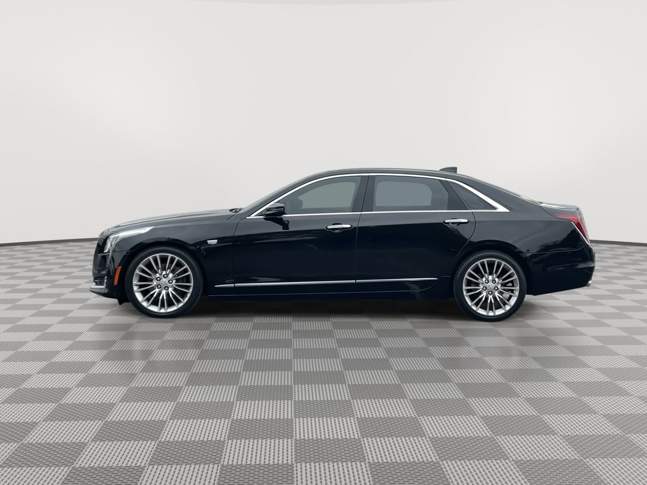 Thumbnail: 2017 Cadillac CT6 - 5
