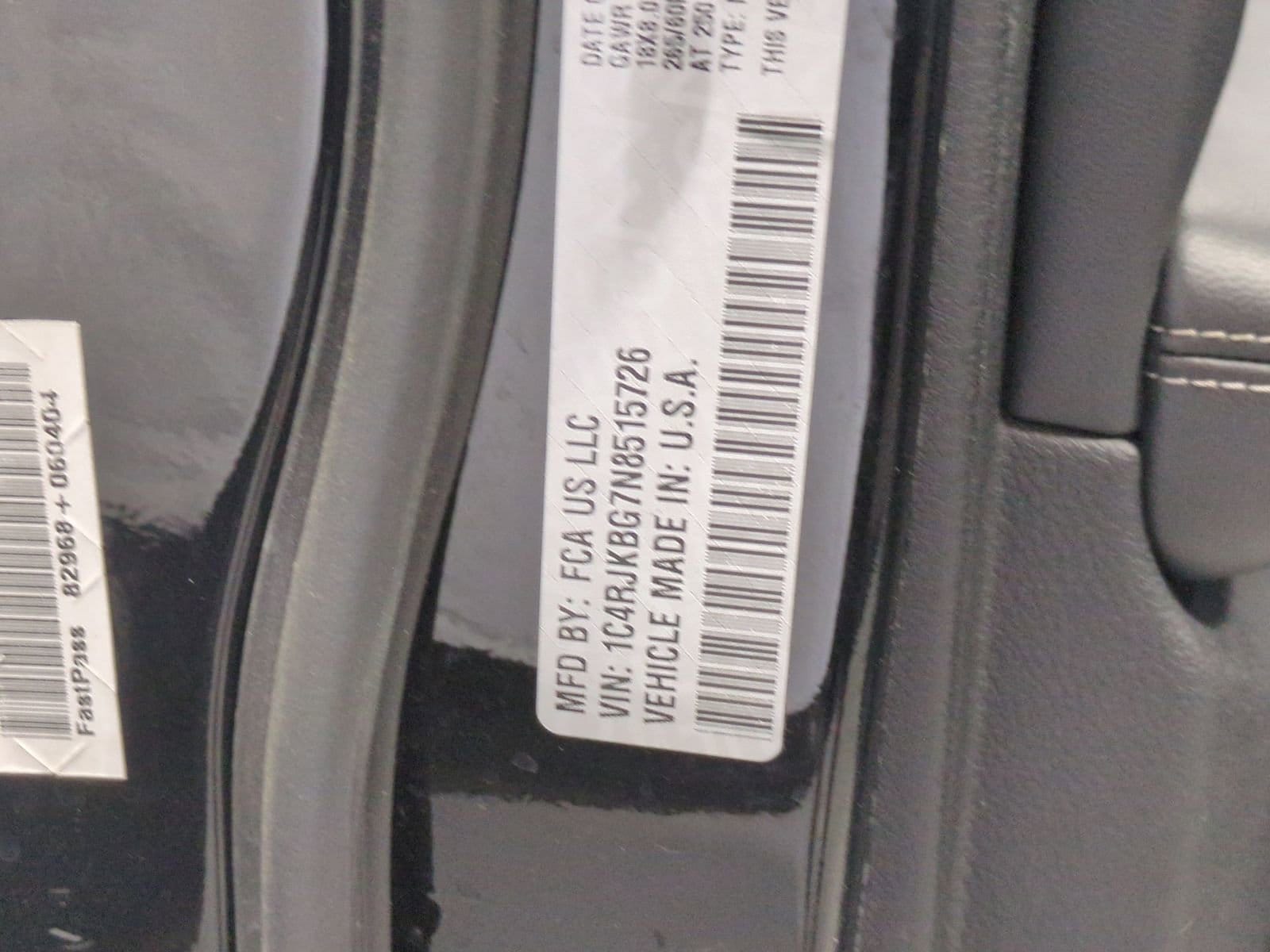 Thumbnail: 2022 Jeep Grand Cherokee L - 32