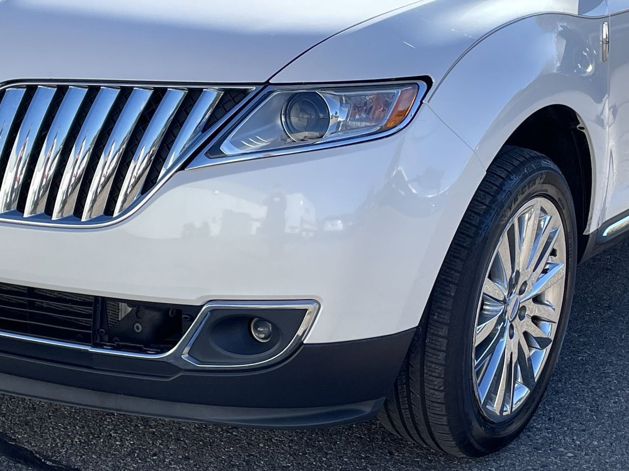 Thumbnail: 2015 Lincoln MKX - 37