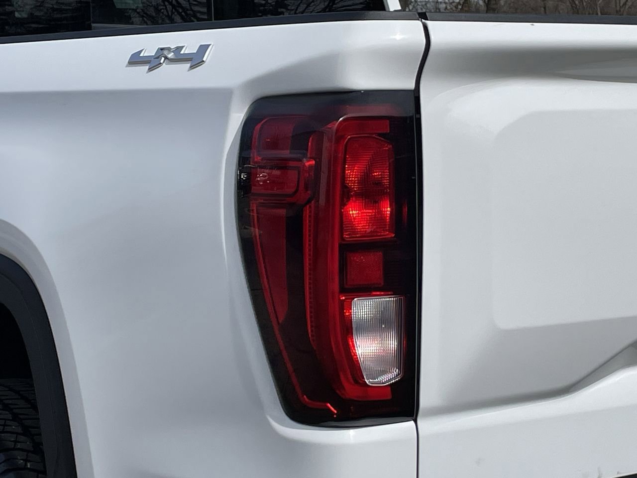 2020 GMC Sierra 1500 SLE 40