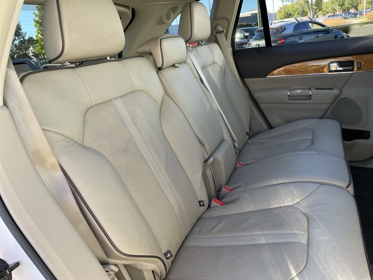 Thumbnail: 2015 Lincoln MKX - 15