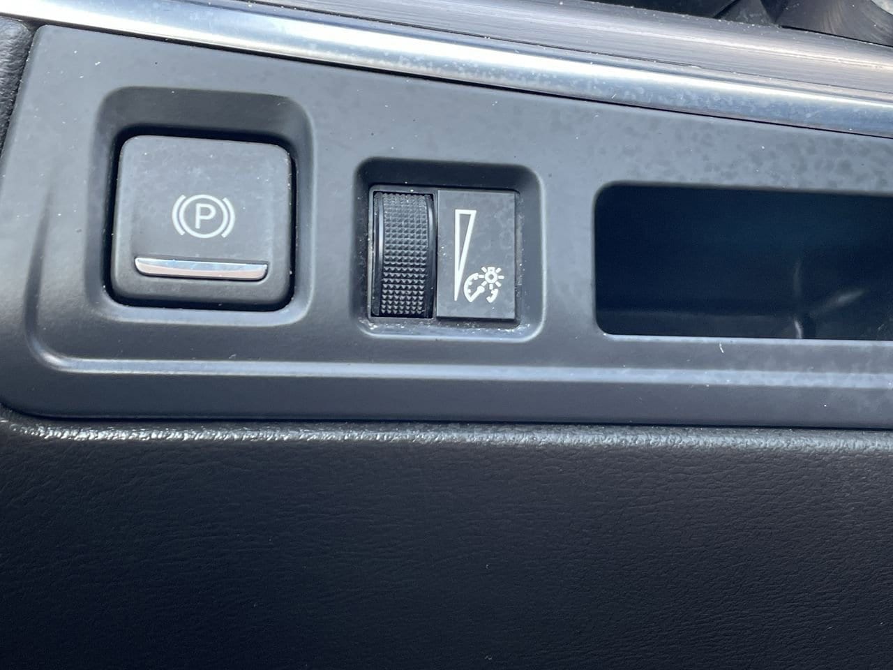 Thumbnail: 2024 Cadillac XT5 - 27