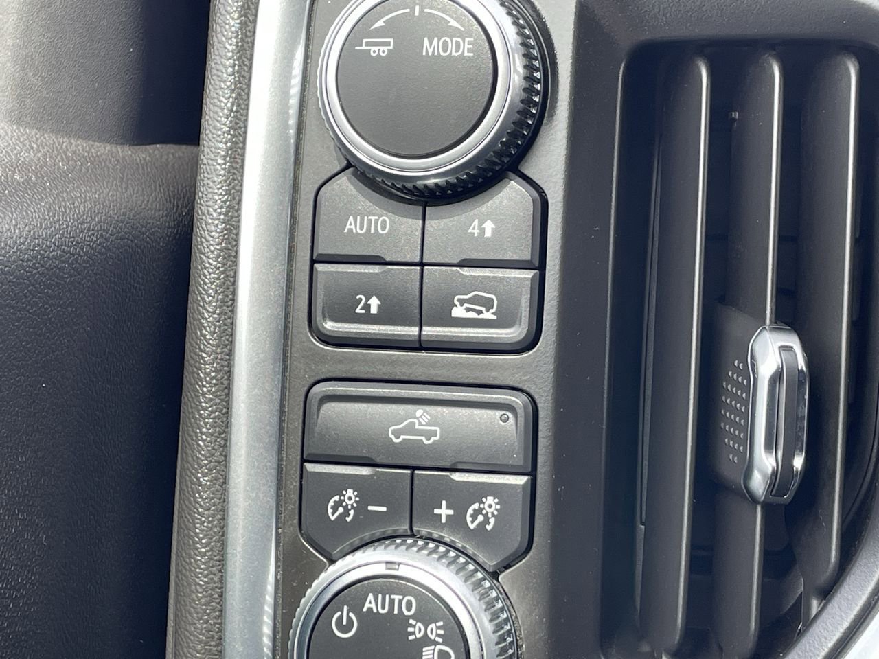 2020 GMC Sierra 1500 SLE 28