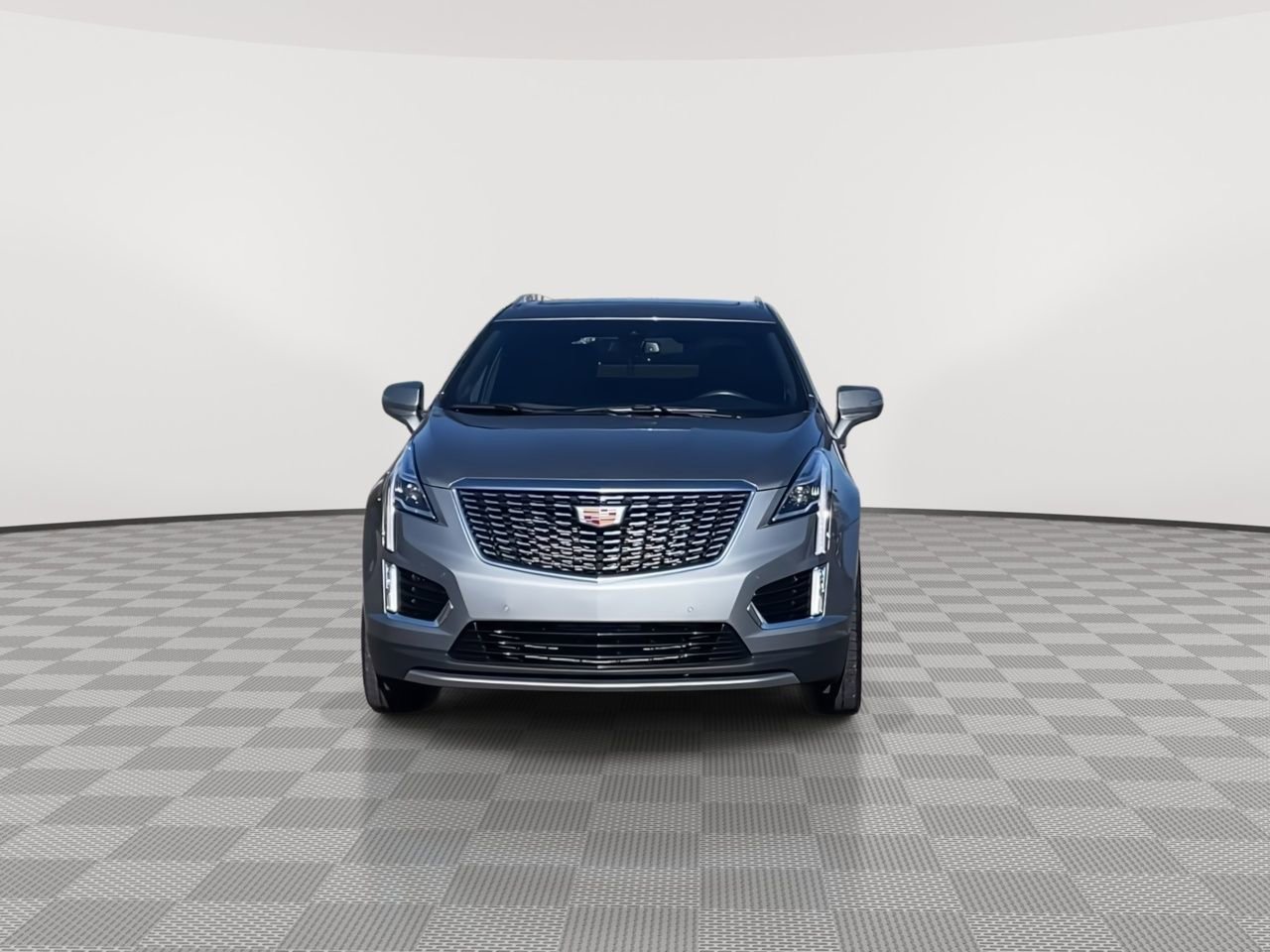 Thumbnail: 2023 Cadillac XT5 - 3