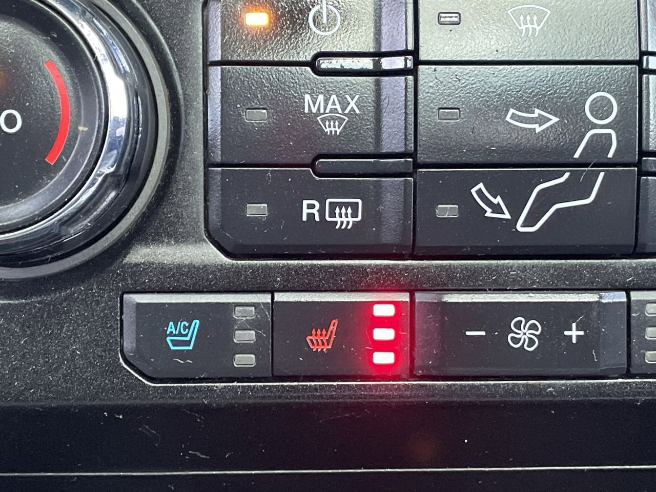 Thumbnail: 2018 Ford Econoline - 23