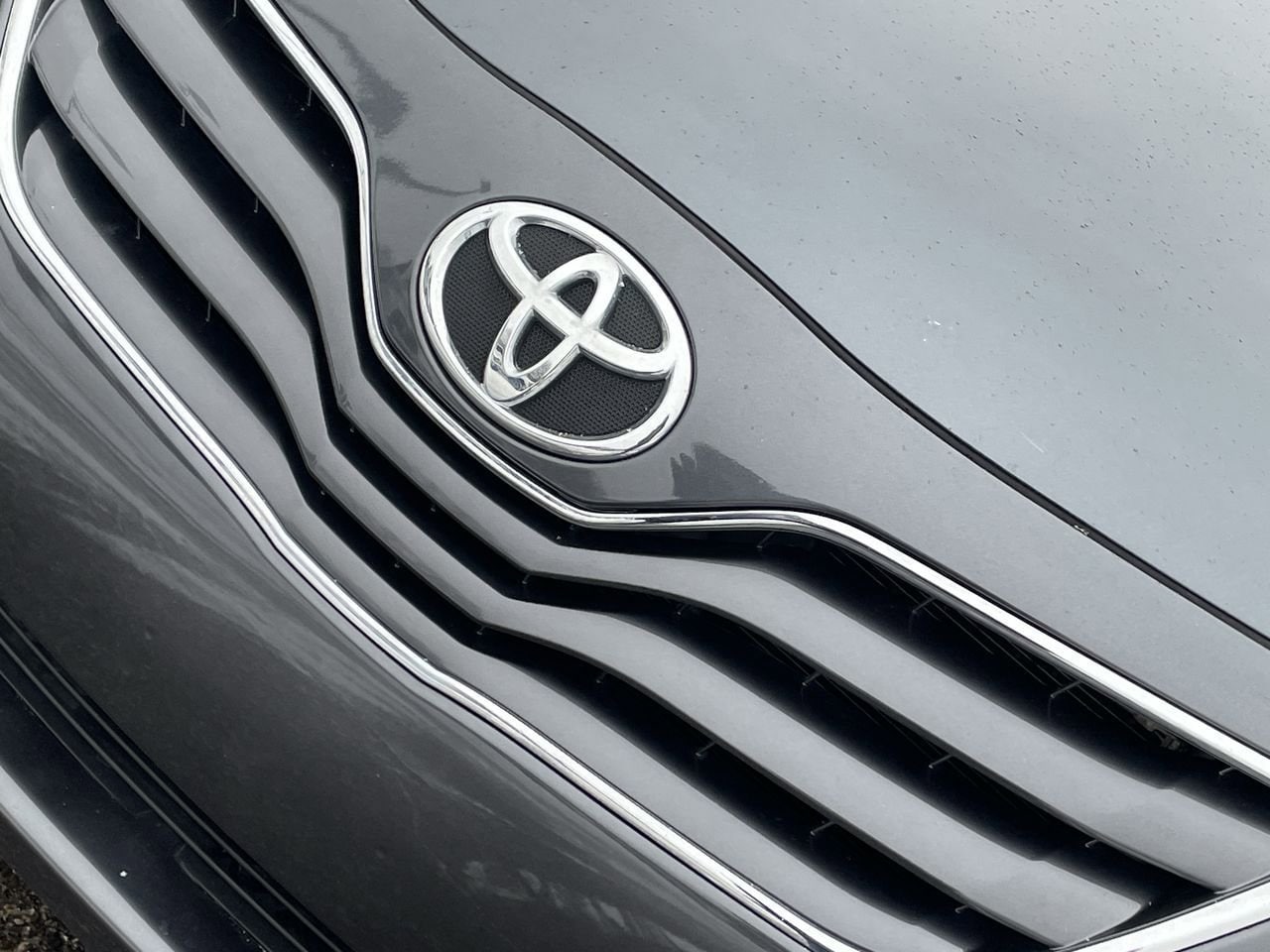 Thumbnail: 2010 Toyota Camry - 30