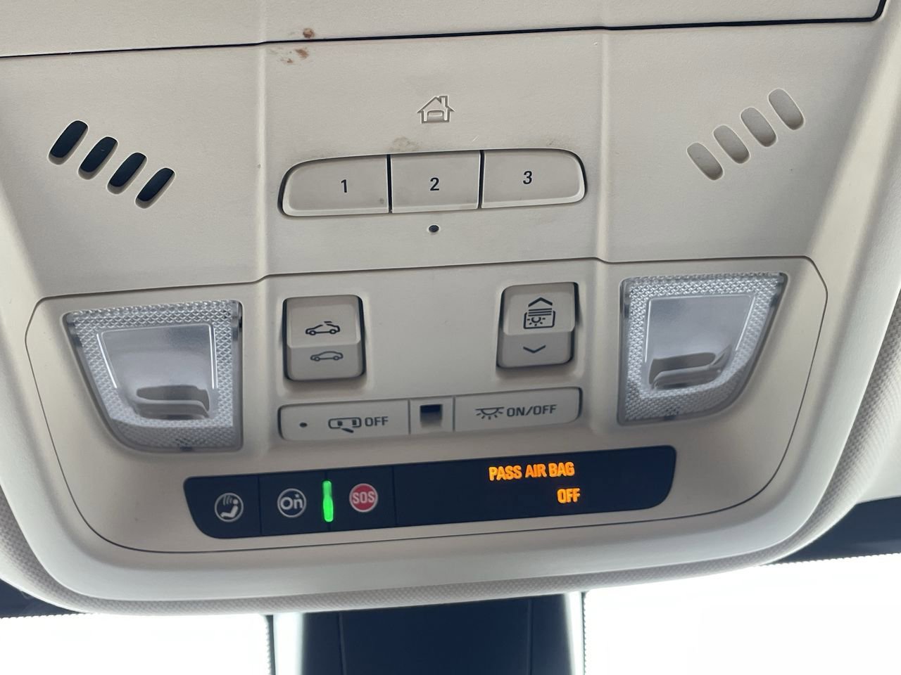 Thumbnail: 2019 Cadillac XT5 - 30