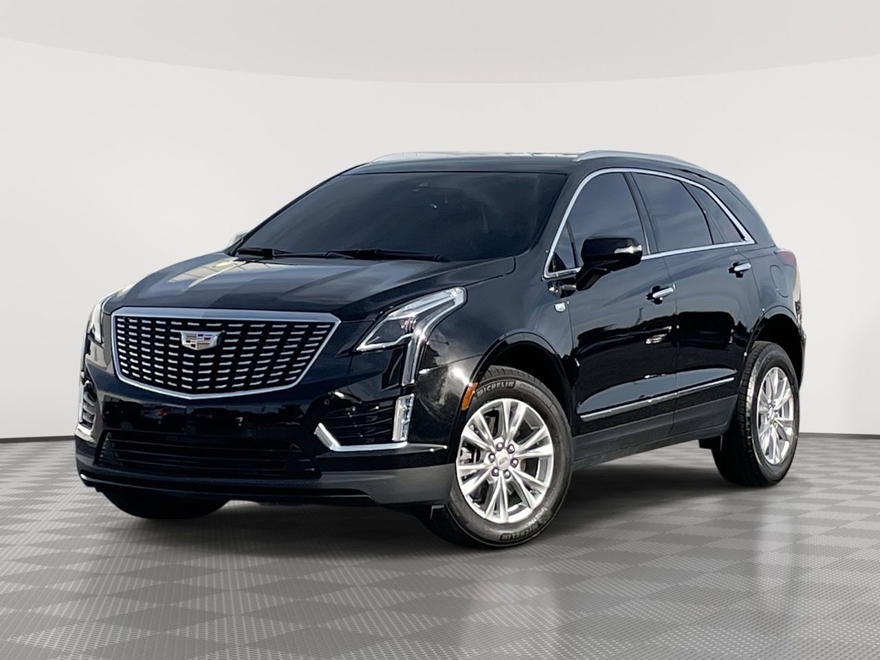 Thumbnail: 2024 Cadillac XT5 - 1