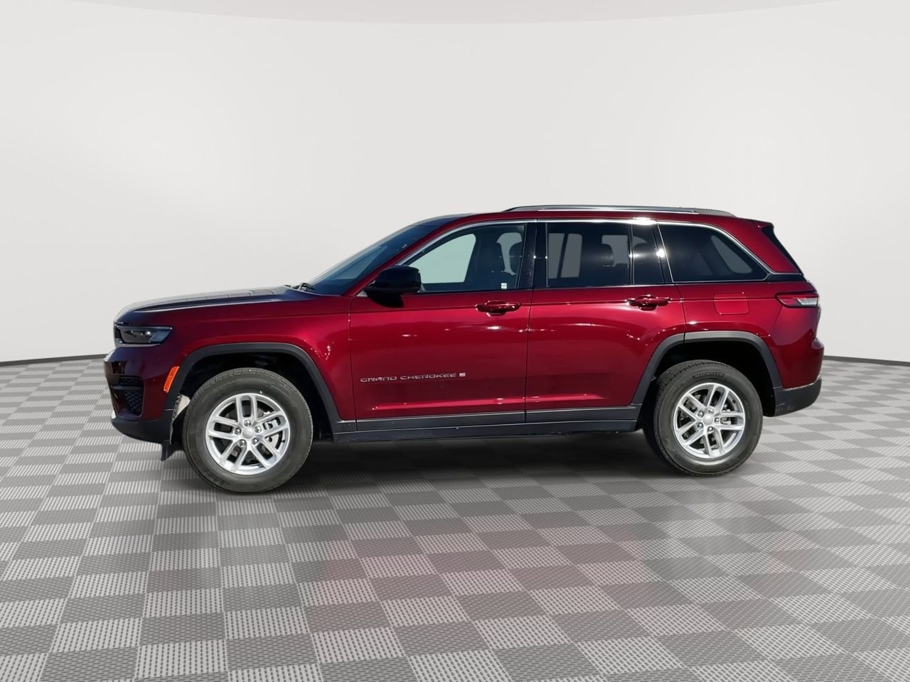 Thumbnail: 2024 Jeep Grand Cherokee - 5