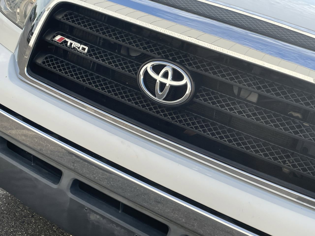 Thumbnail: 2008 Toyota Tundra - 31