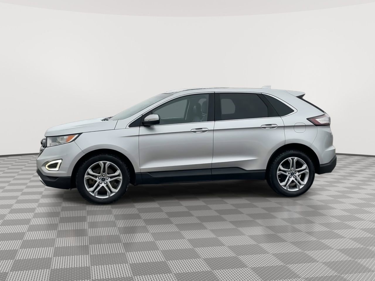 Thumbnail: 2018 Ford Edge - 5