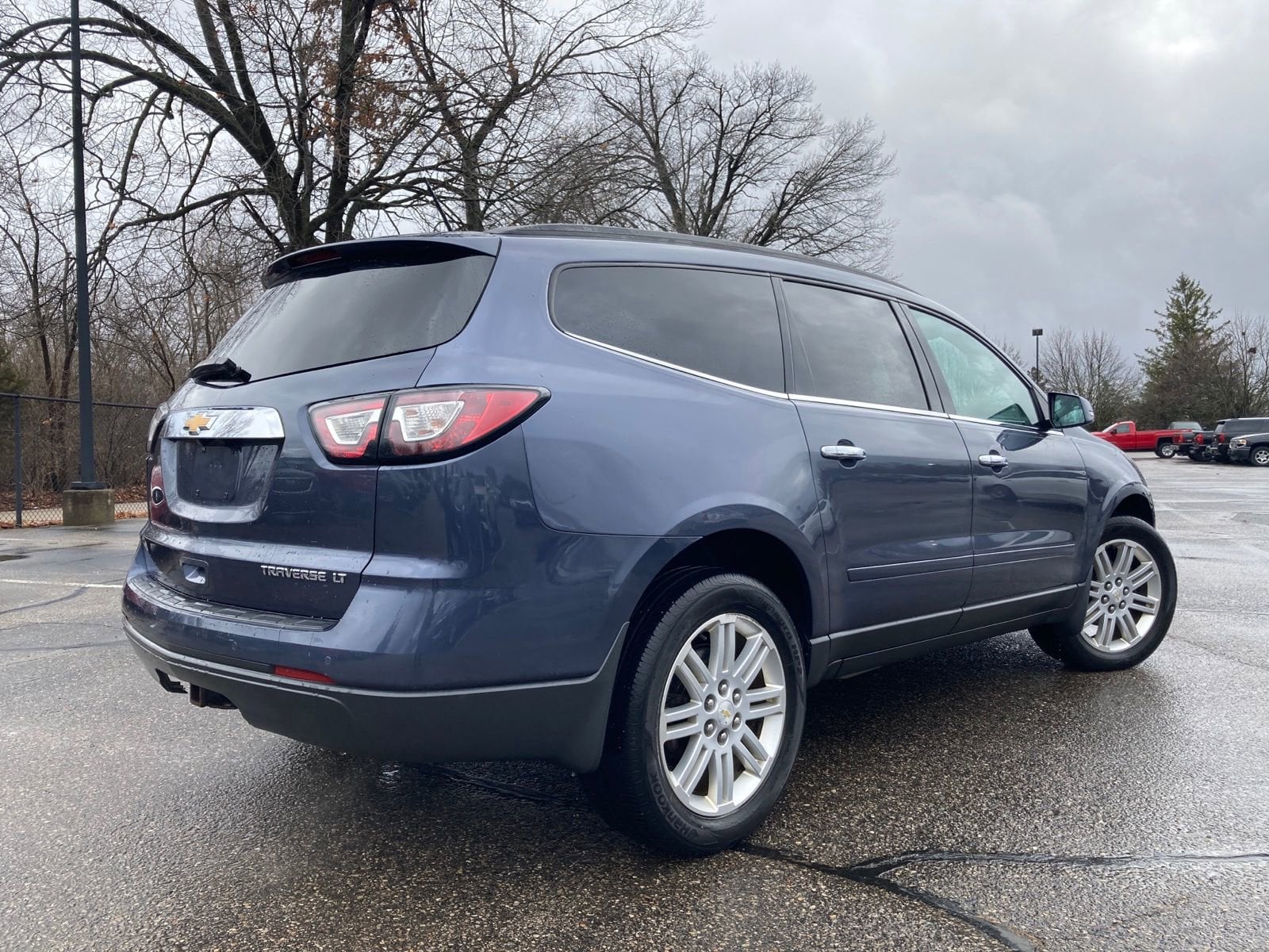 Thumbnail: 2013 Chevrolet Traverse - 2