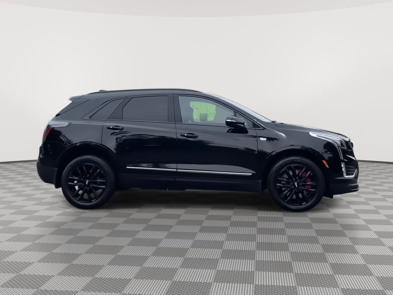 Thumbnail: 2022 Cadillac XT5 - 9