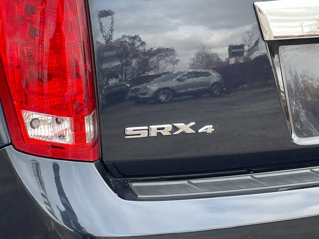 Thumbnail: 2015 Cadillac SRX - 40