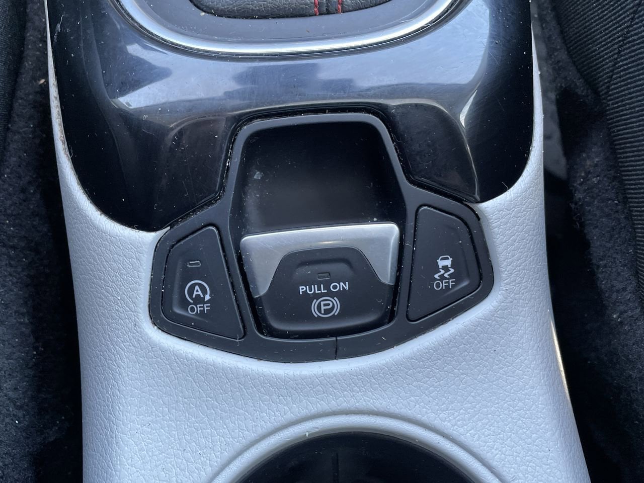 Thumbnail: 2018 Jeep Compass - 31