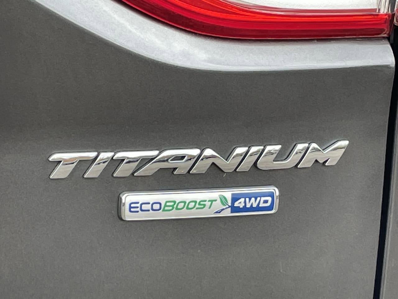 Thumbnail: 2016 Ford Escape - 39