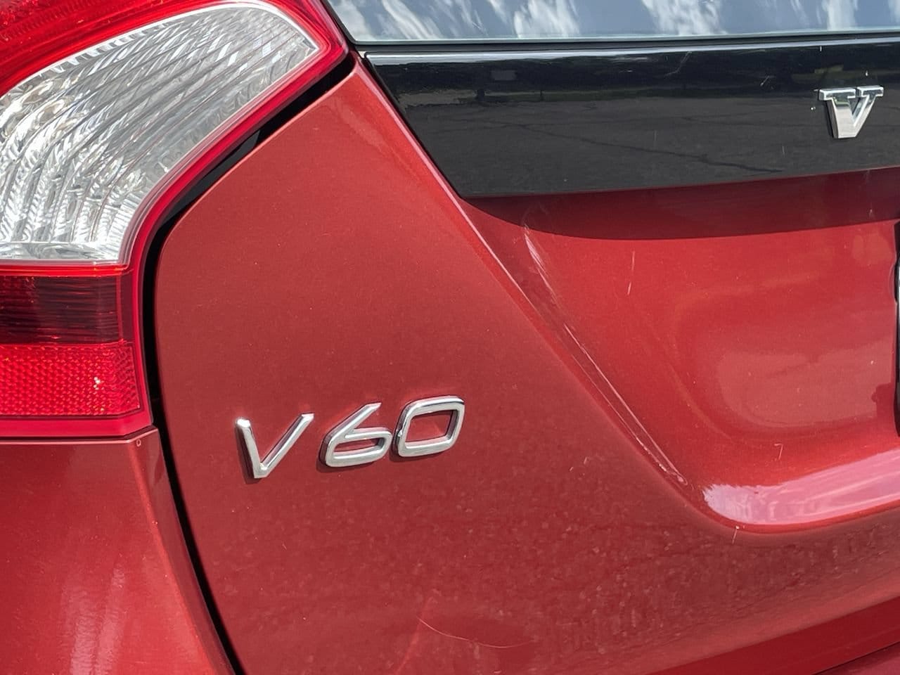 Thumbnail: 2015 Volvo V60 - 34