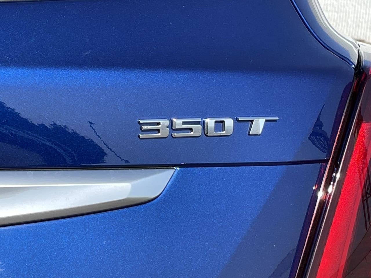 Thumbnail: 2024 Cadillac XT5 - 38