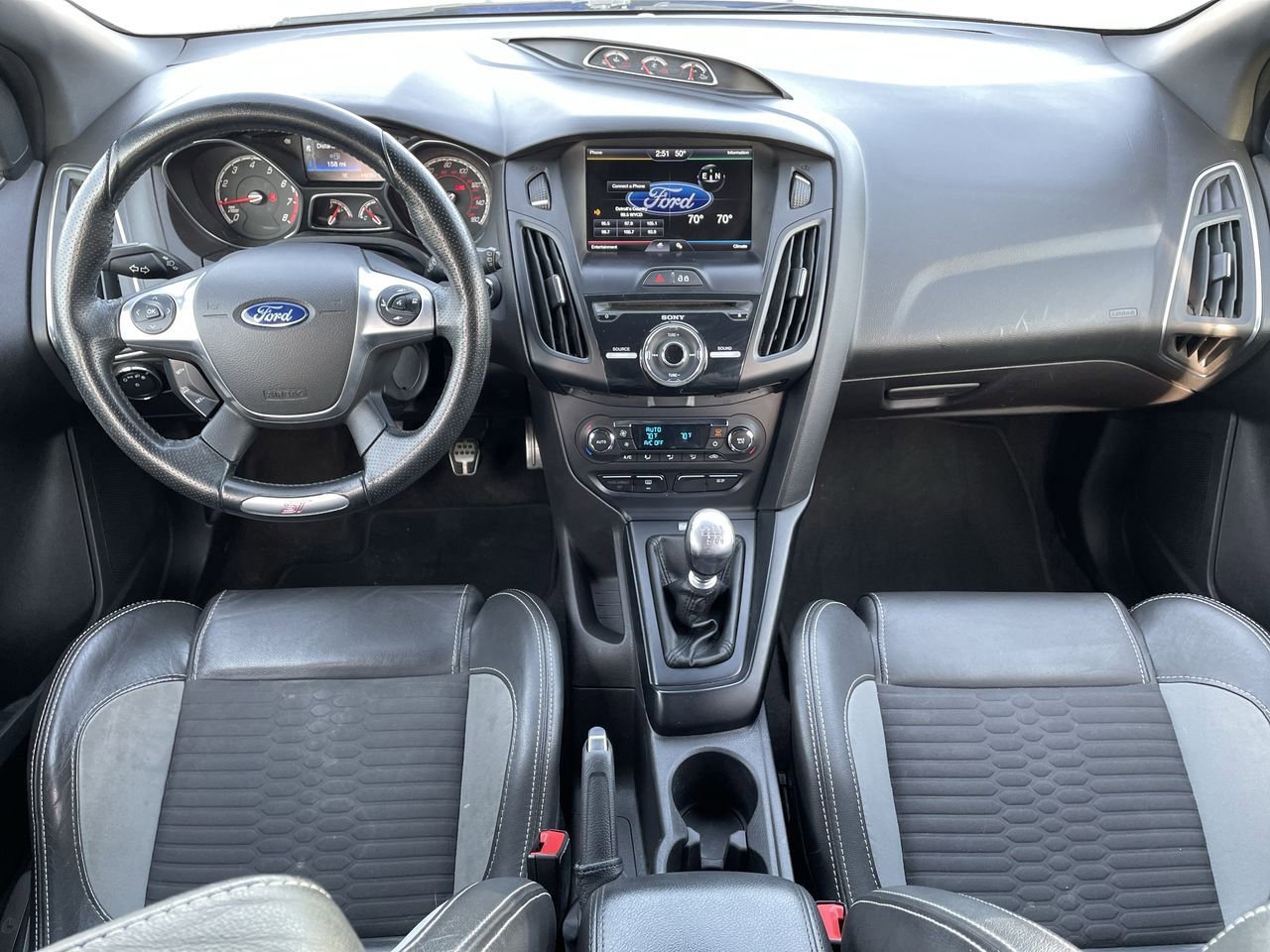 Thumbnail: 2014 Ford Focus - 20