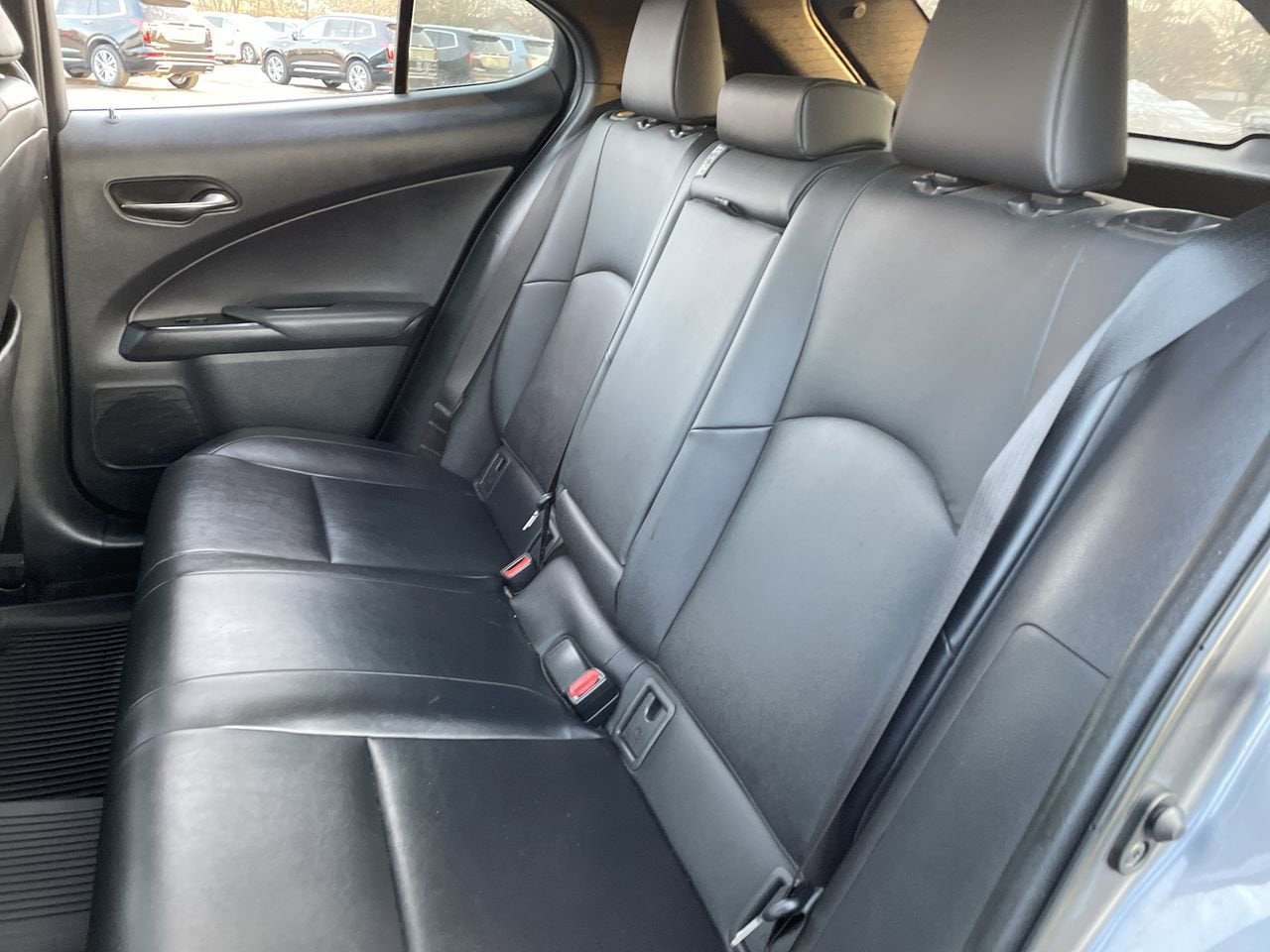 Thumbnail: 2020 Lexus UX - 19