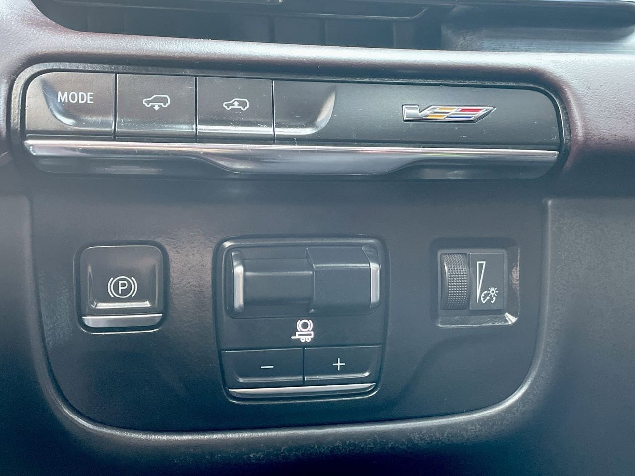 Thumbnail: 2024 Cadillac Escalade - 33