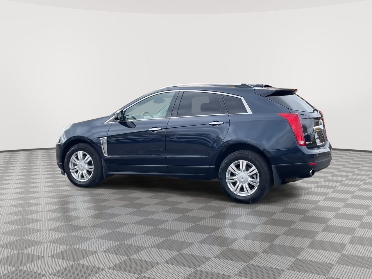 Thumbnail: 2015 Cadillac SRX - 6