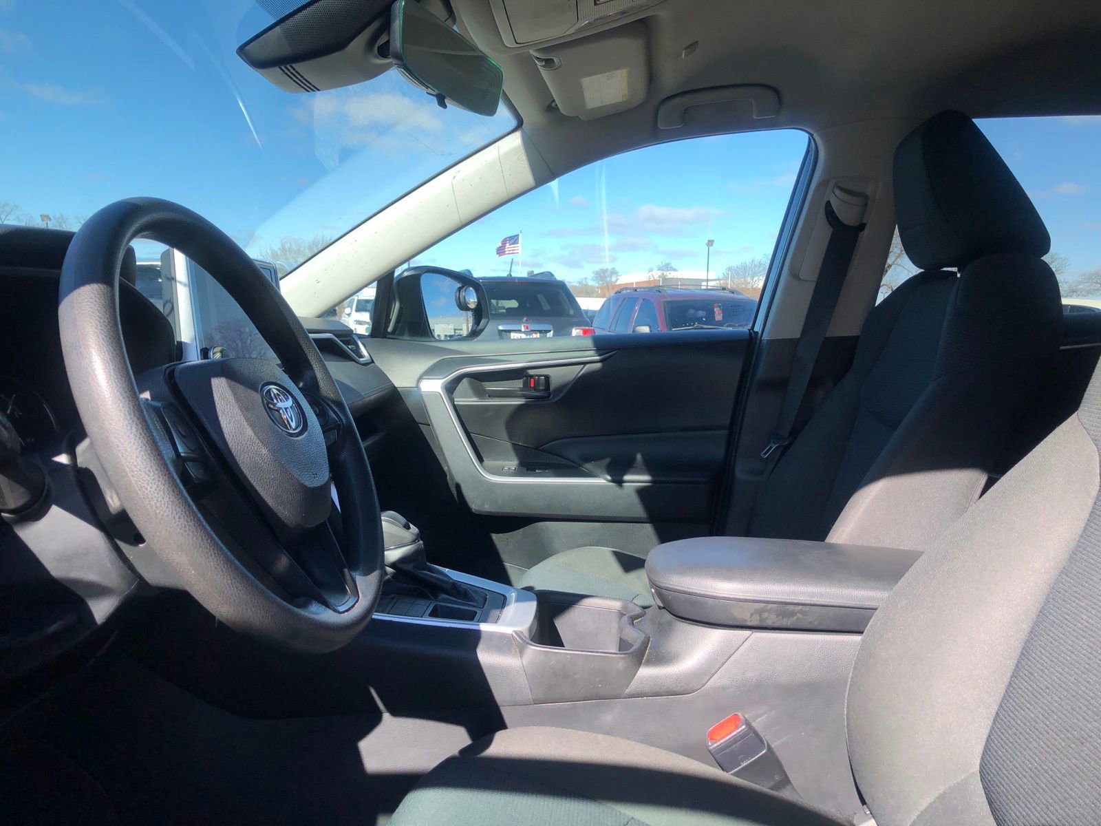 Thumbnail: 2023 Toyota RAV4 - 6
