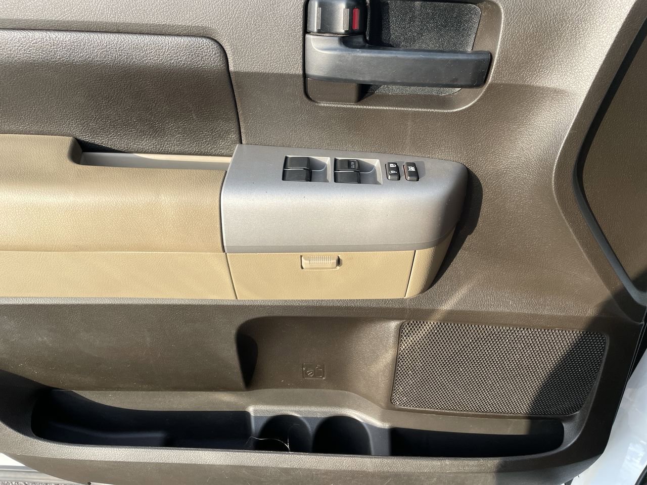 Thumbnail: 2008 Toyota Tundra - 28