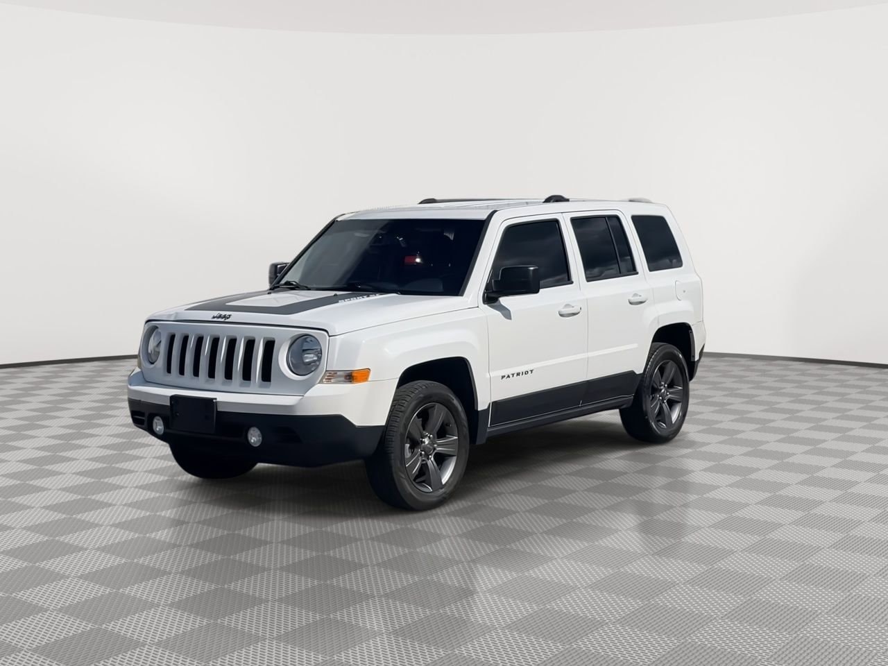 Thumbnail: 2017 Jeep Patriot - 4