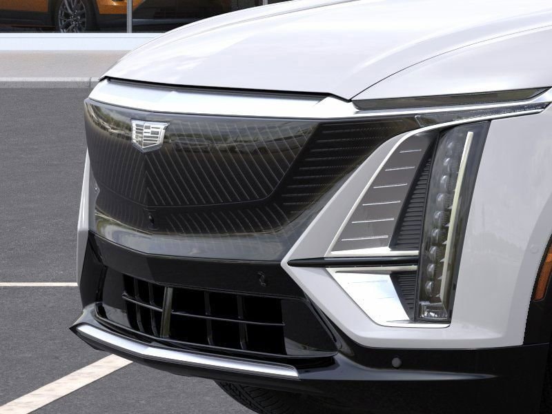 Thumbnail: 2025 Cadillac Lyriq - 13