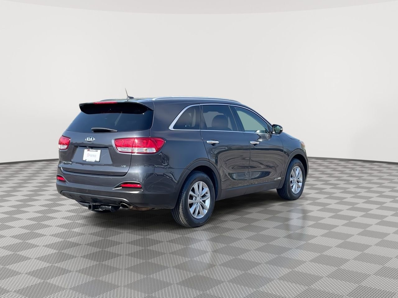 Thumbnail: 2018 Kia Sorento - 8