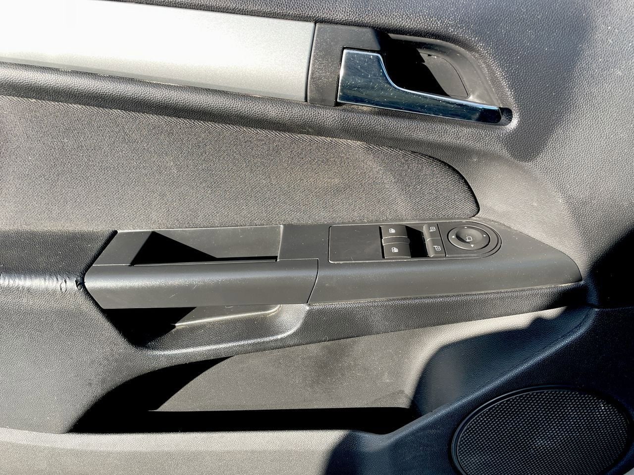 Thumbnail: 2008 Saturn Astra - 27