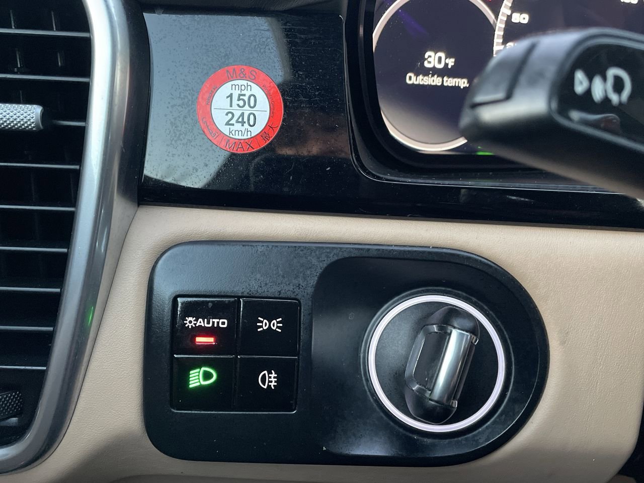 Thumbnail: 2019 Porsche Cayenne - 30