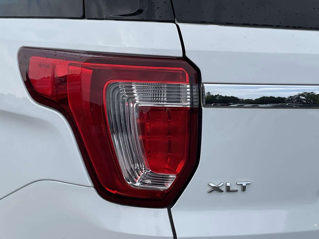 Thumbnail: 2018 Ford Explorer - 38