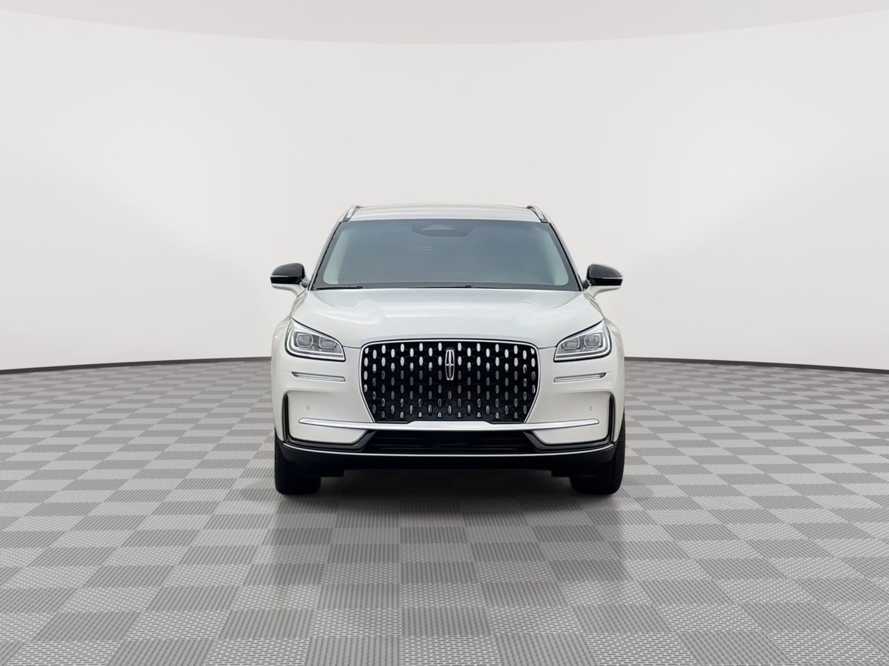 Thumbnail: 2023 Lincoln Corsair - 3