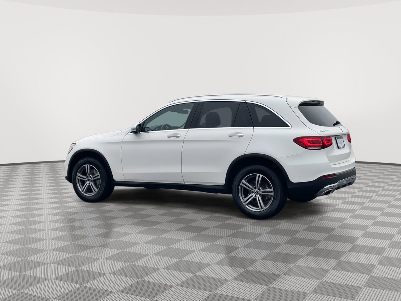 Thumbnail: 2022 Mercedes-Benz GLC - 6