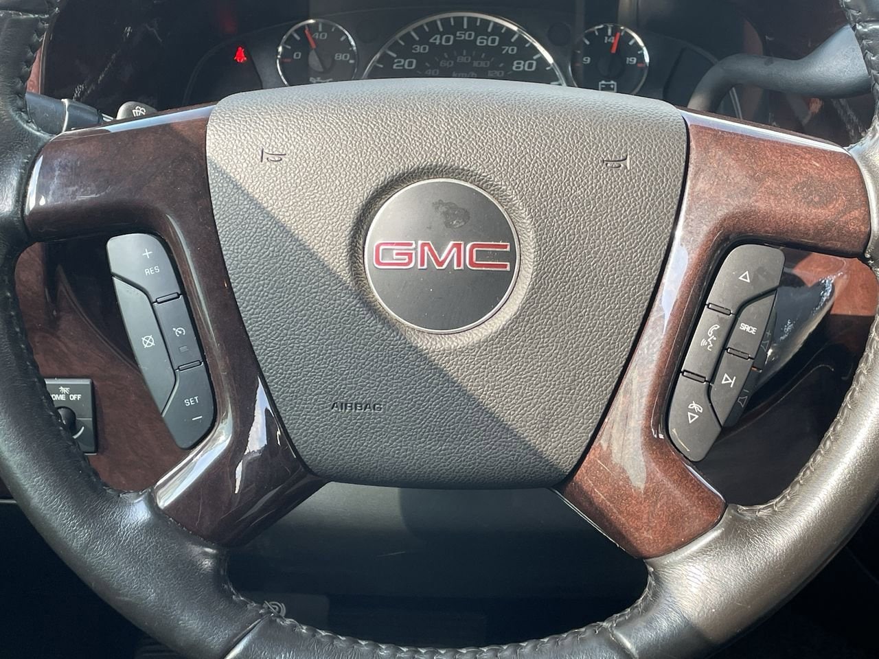 Thumbnail: 2019 GMC Savana - 10