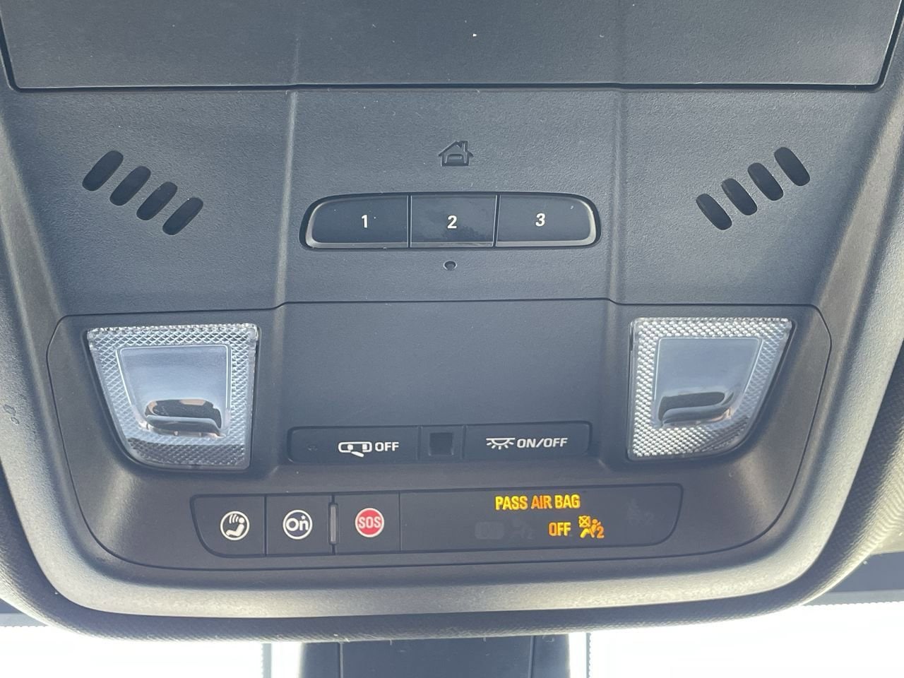 Thumbnail: 2024 Cadillac XT5 - 29