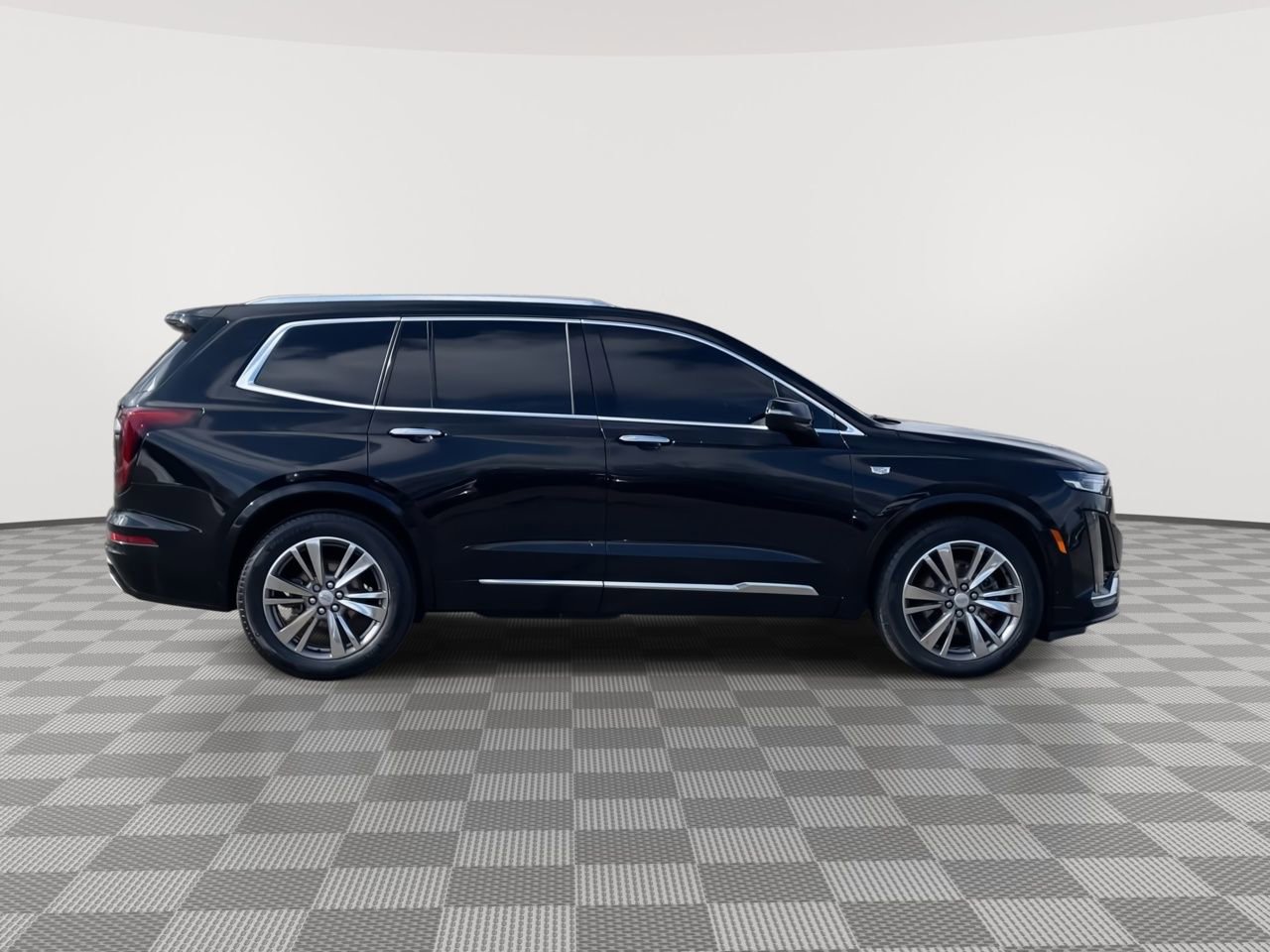 Thumbnail: 2021 Cadillac XT6 - 9