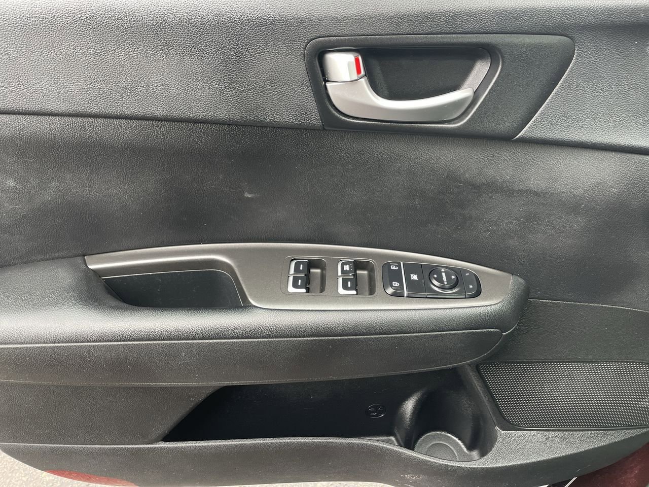 Thumbnail: 2018 Kia Optima - 27