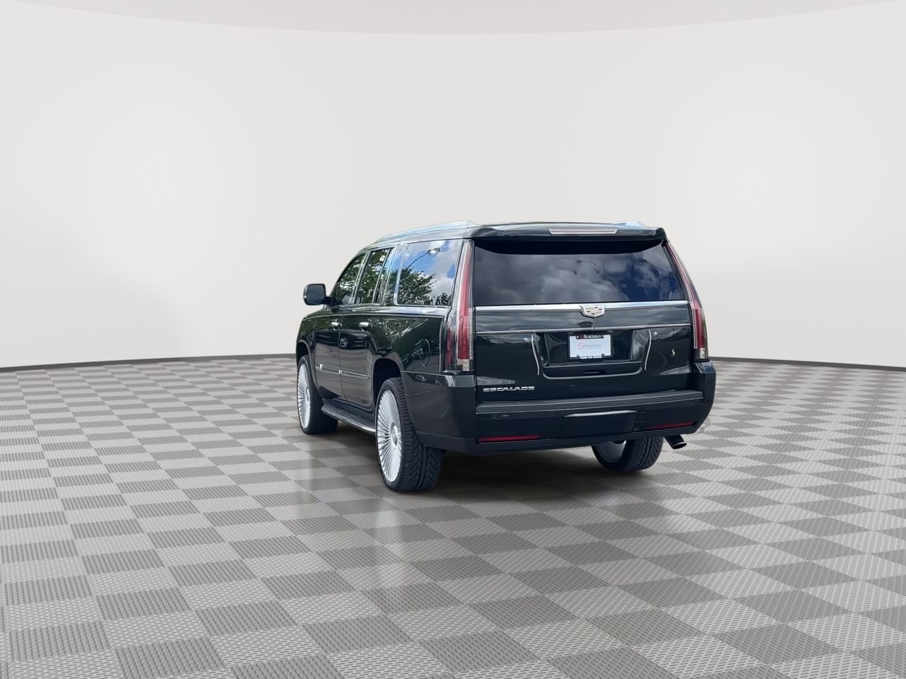 Thumbnail: 2016 Cadillac Escalade - 7