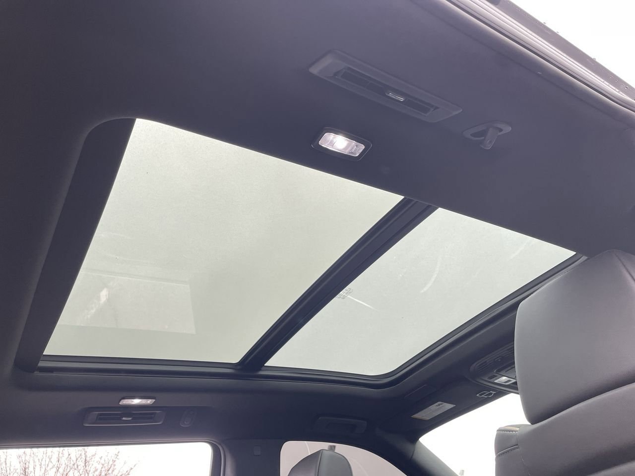 Thumbnail: 2024 Cadillac Escalade - 22