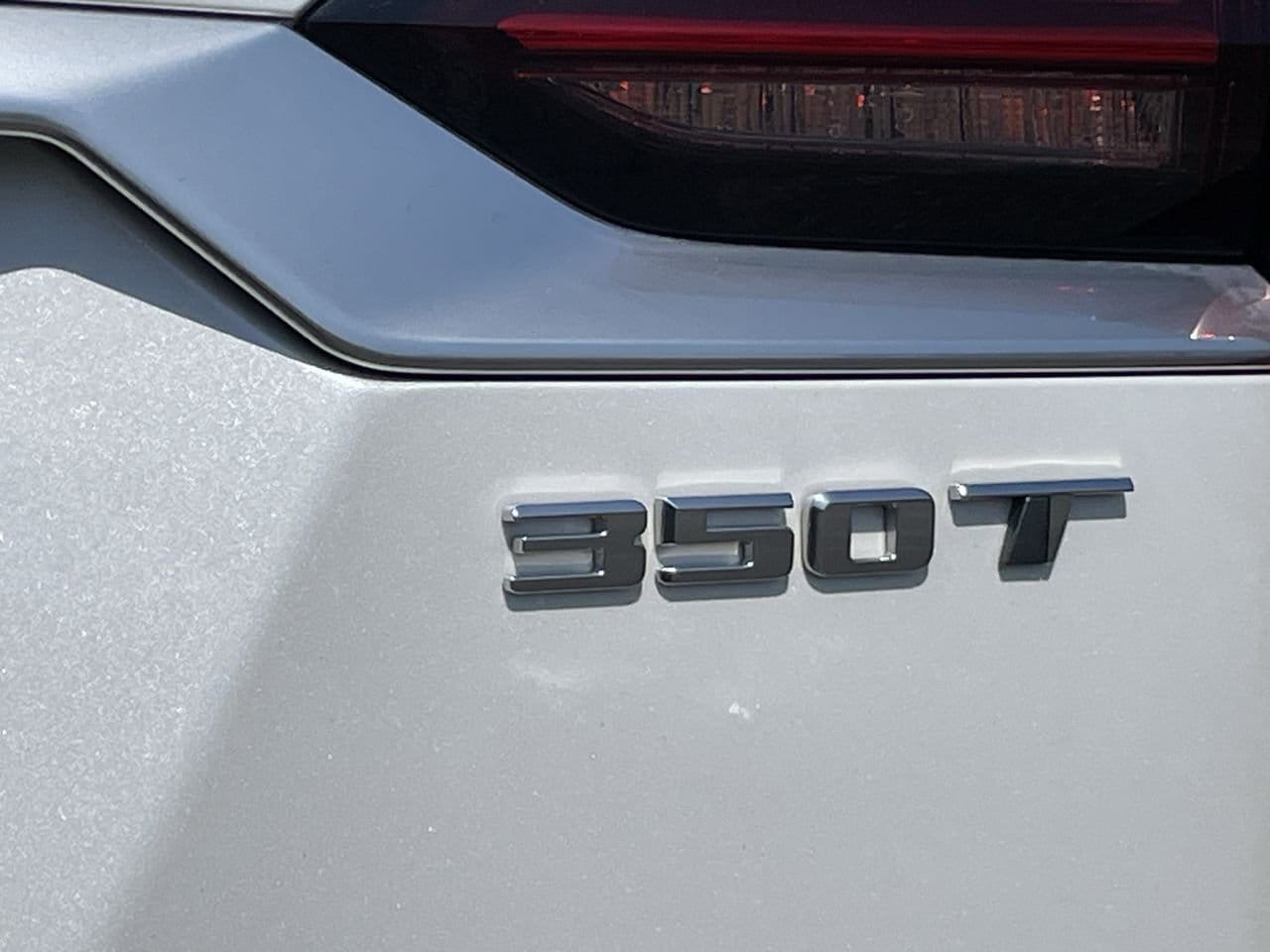 Thumbnail: 2025 Cadillac XT6 - 40