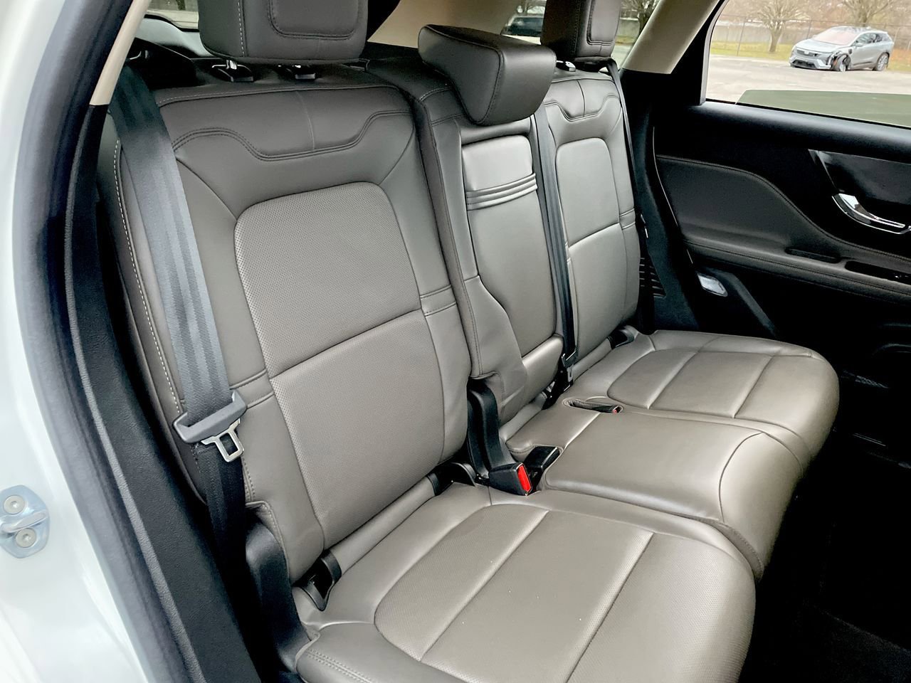 Thumbnail: 2023 Lincoln Corsair - 15