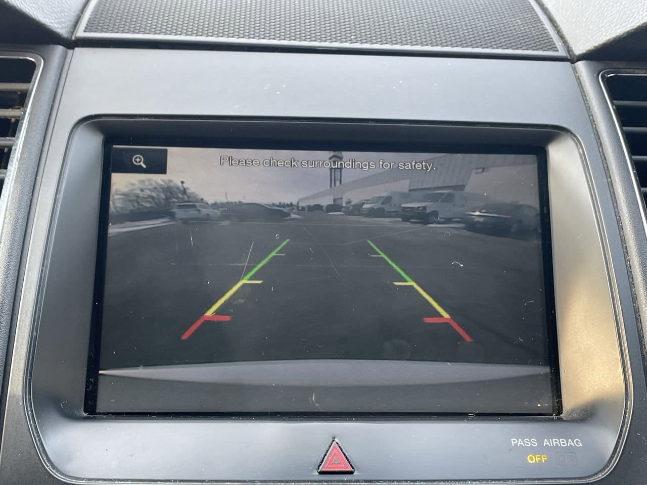 Thumbnail: 2014 Ford Taurus - 25