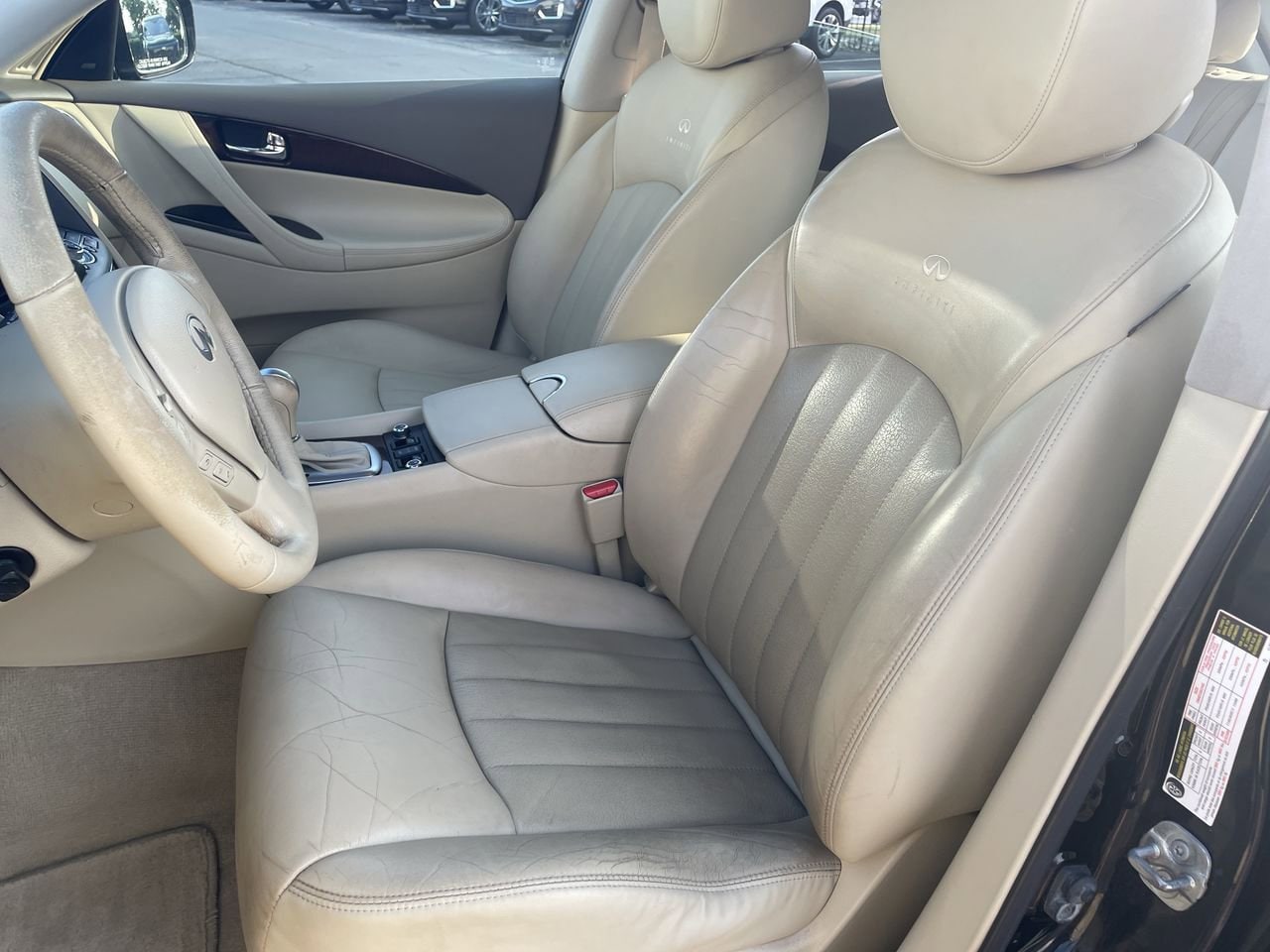 Thumbnail: 2011 INFINITI EX35 - 12