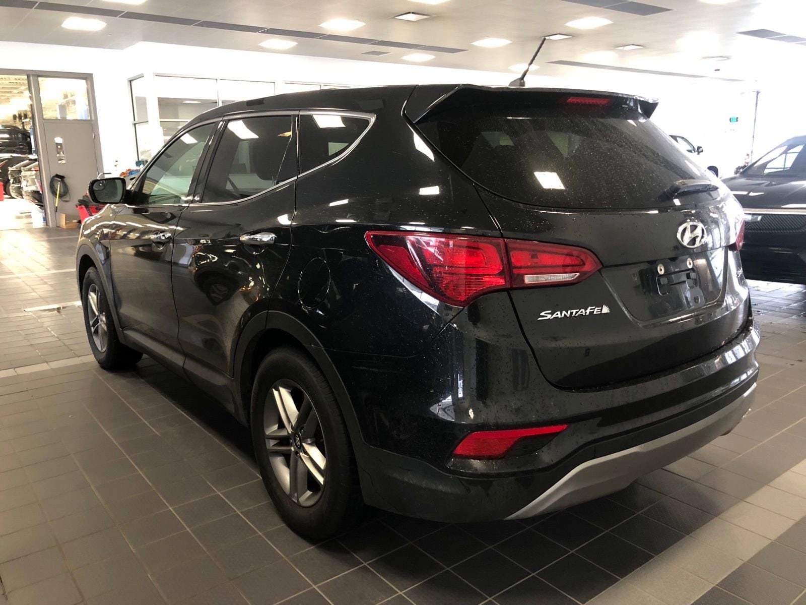 Thumbnail: 2018 Hyundai Santa Fe - 4